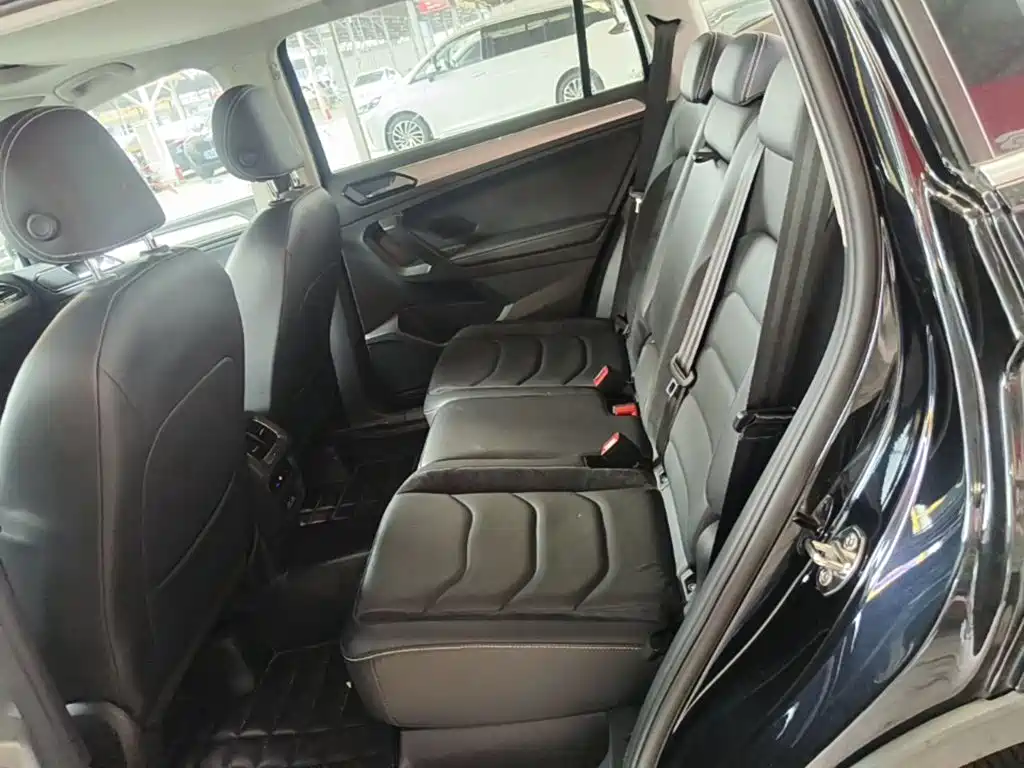 Volkswagen Tiguan L 2017 — фото 17