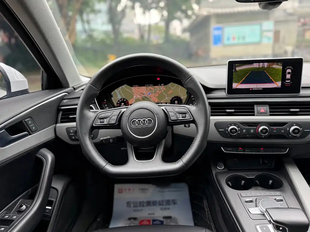 Audi A4L 2018 — фото 14