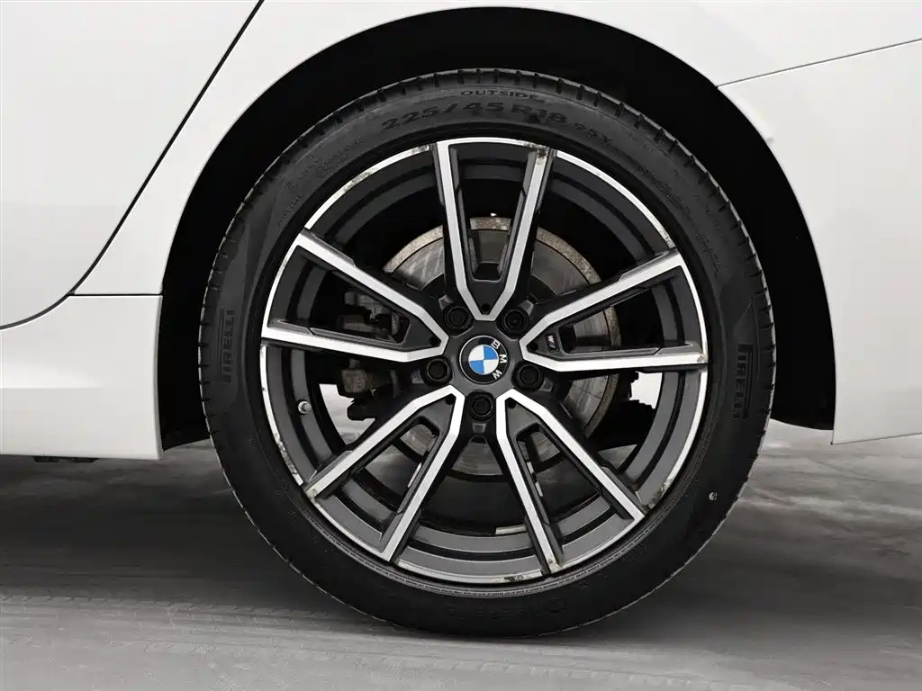 BMW 3 Series 2022 — фото 9