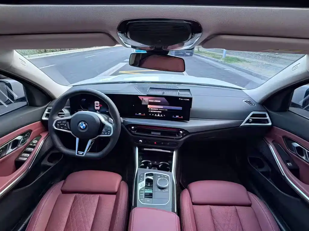 BMW 3 Series 2025