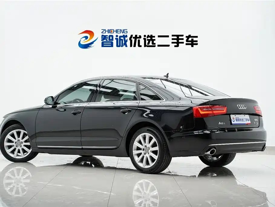 Audi A6L 2015 — фото 34