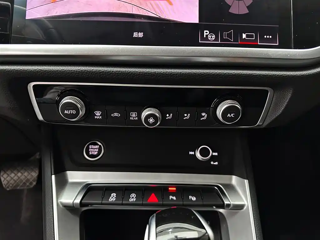 Audi Q3 2022 — фото 15