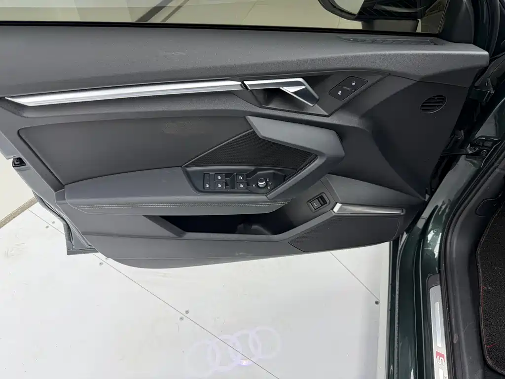 Audi A3 2022 — фото 12