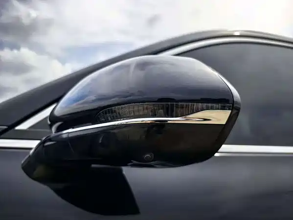 Hongqi HS5 2023