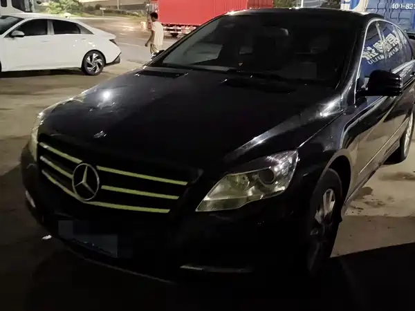 Mercedes-Benz R-Class 2015