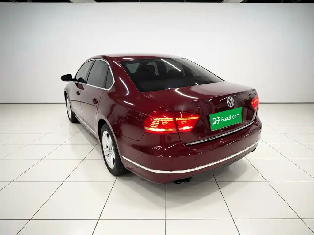 Volkswagen Passat 2015 — фото 23