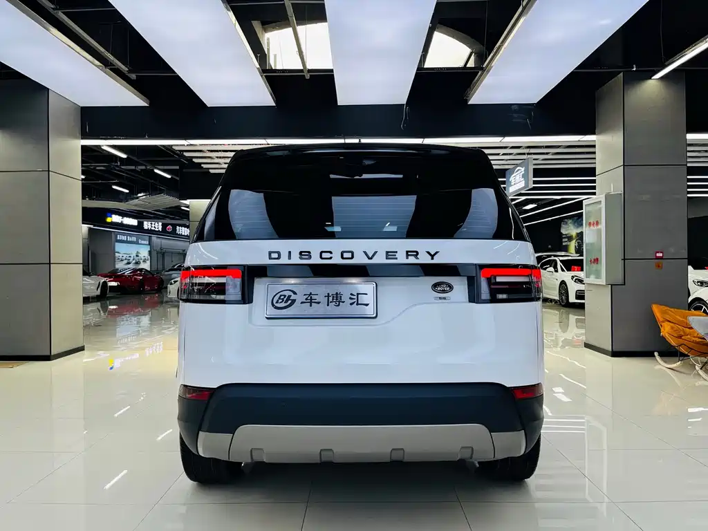 Land Rover Discovery 2018 — фото 6