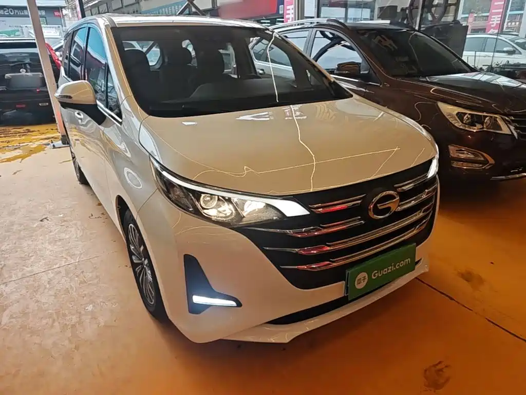 GAC Trumpchi M6 2020 — фото 22