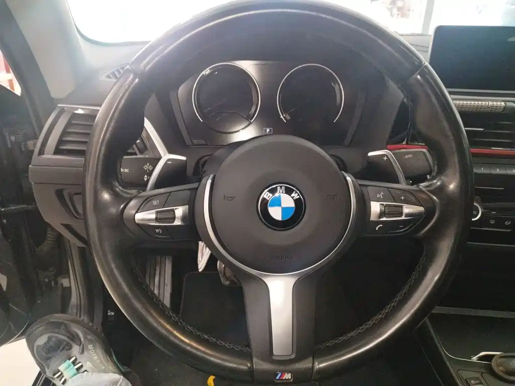 BMW 2 Series 2019 — фото 11
