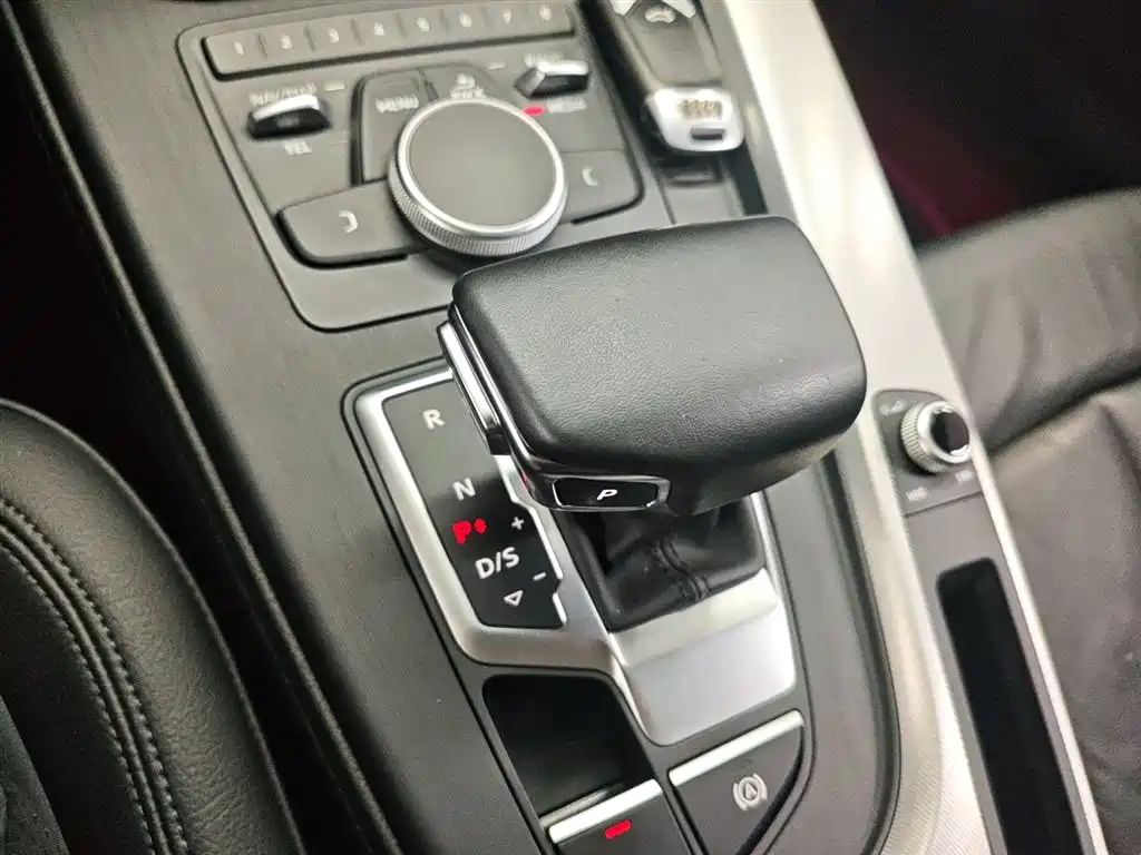 Audi A5 2018 — фото 14