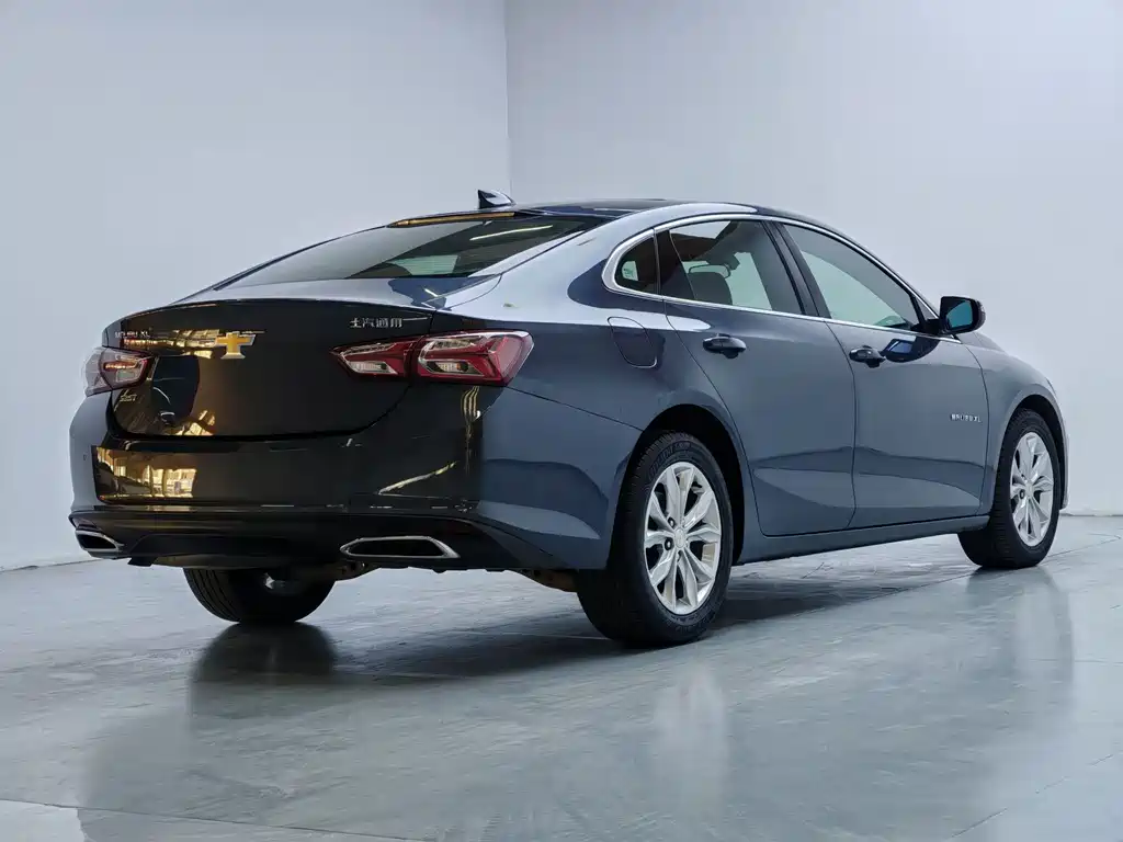 Chevrolet Malibu XL 2022 — фото 18
