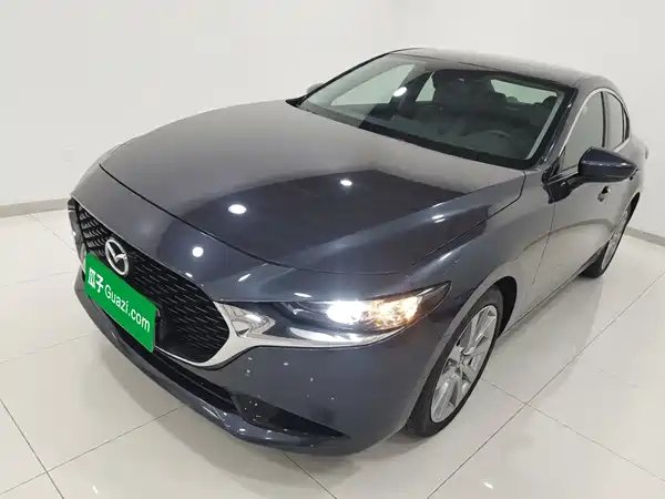Mazda 3 Axela 2021
