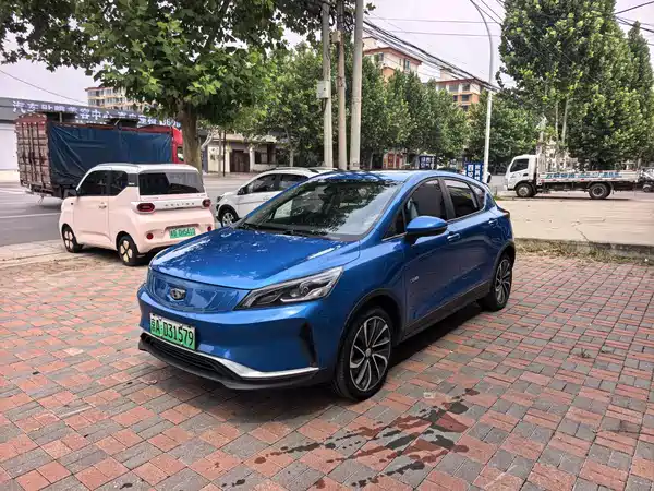 Geely Emgrand Gse 2018