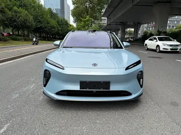NIO ET5 2022