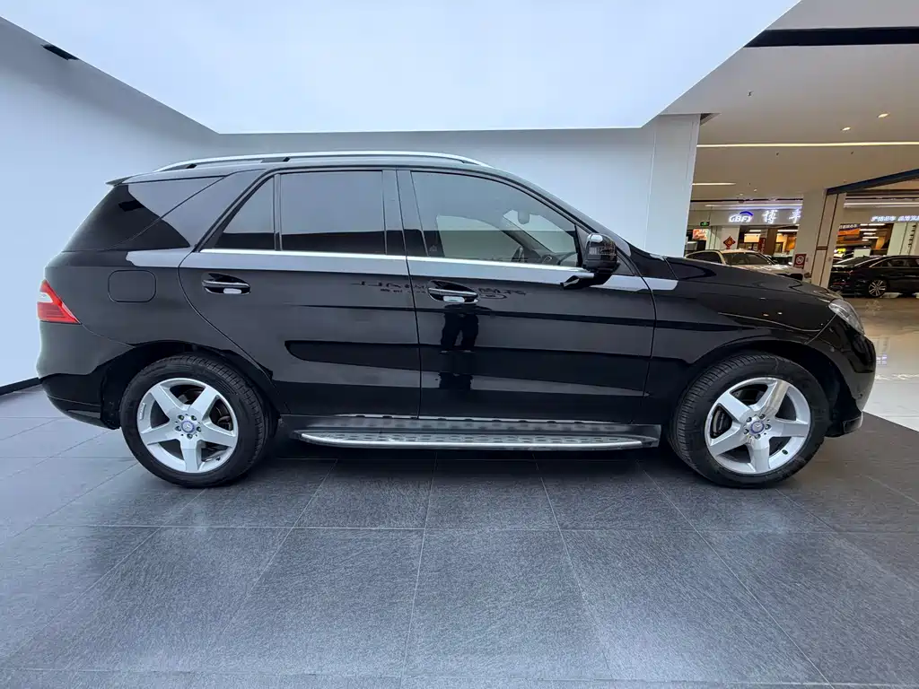 Mercedes-Benz M-Class 2015 — фото 8