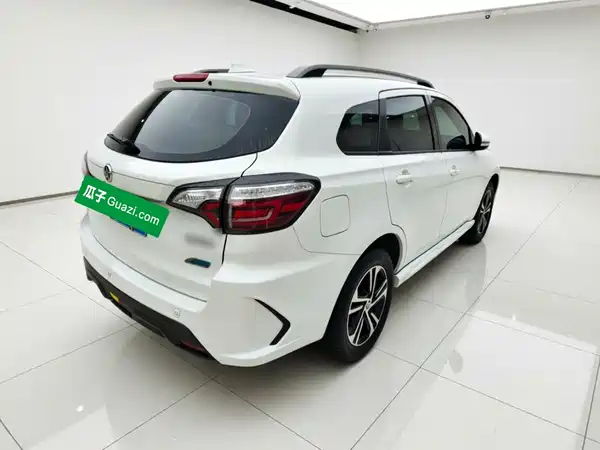 Venucia T70 2019