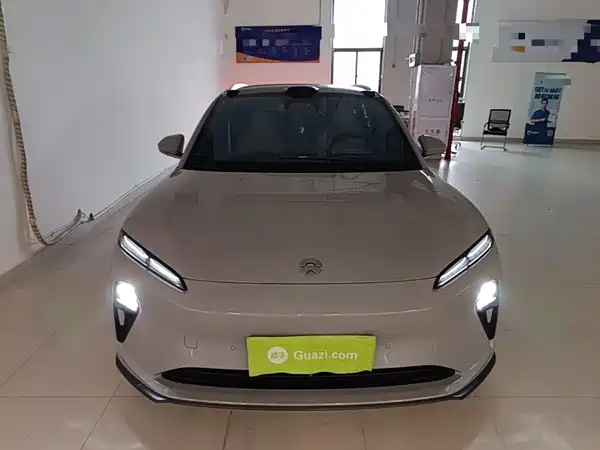 NIO ET5T 2024