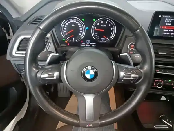 BMW 1 Series 2020