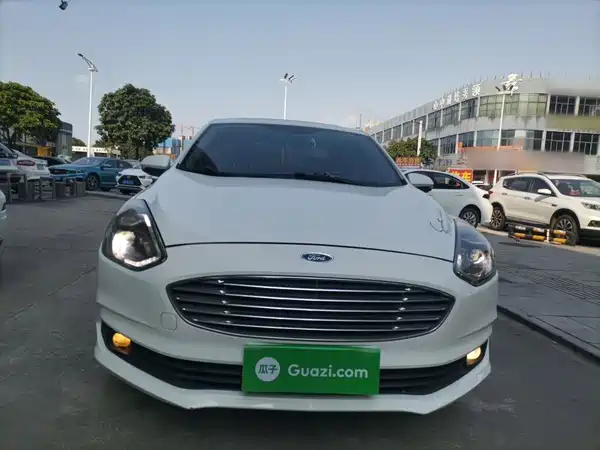 Ford Escort 2020