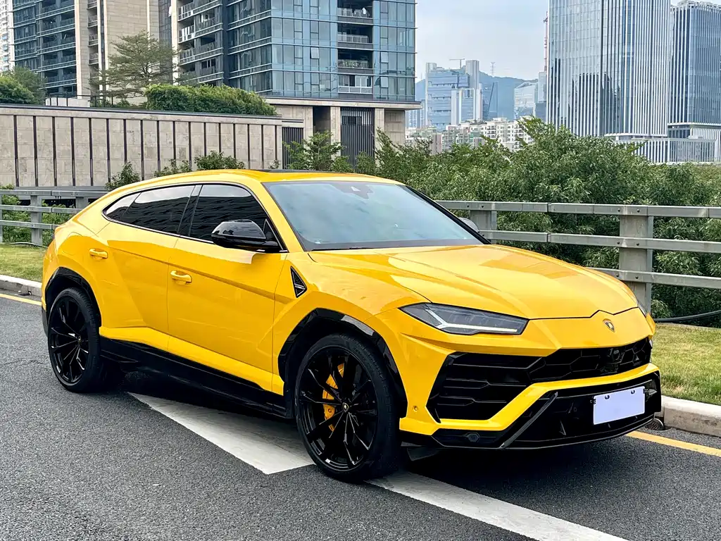 Lamborghini Urus 2021 — фото 3