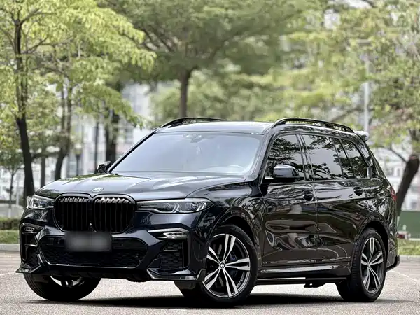 BMW X7 2021