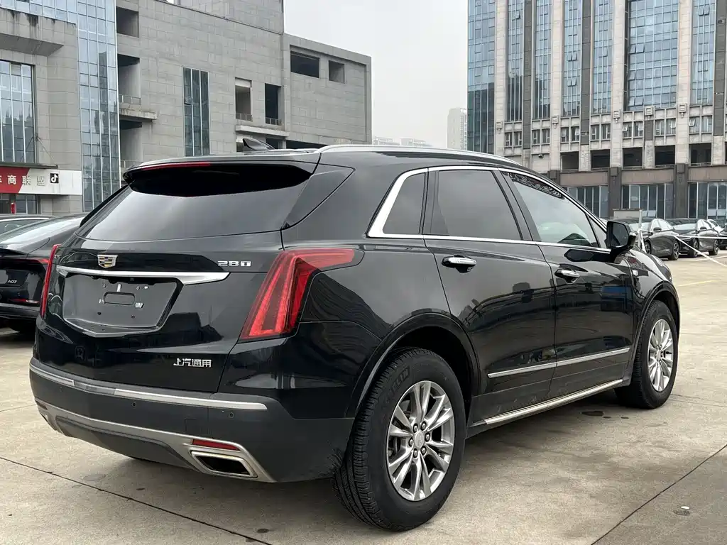 Cadillac XT5 2019 — фото 4