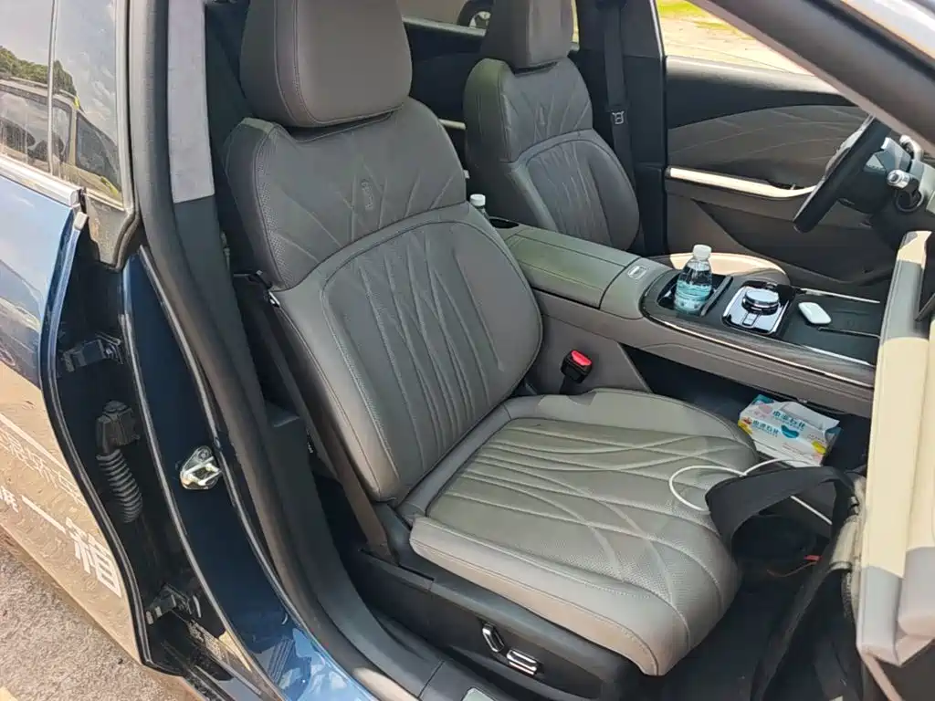 Geely Galaxy Starshine 8 2025 — фото 25