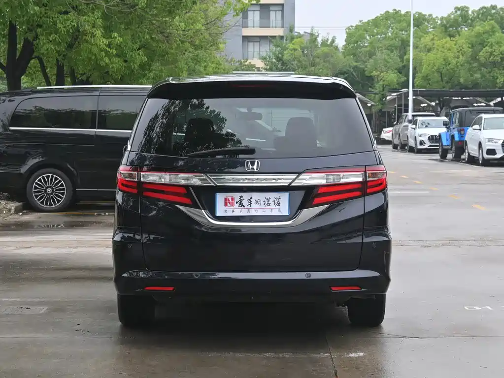 Honda Odyssey 2016