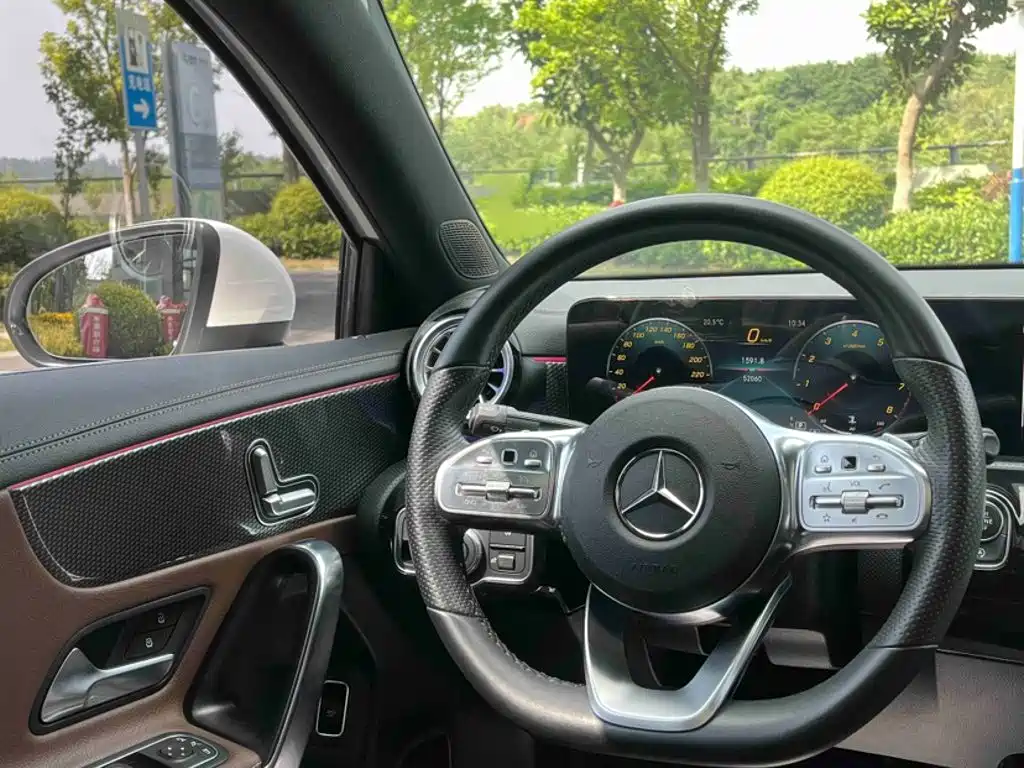 Mercedes-Benz A-Class 2021