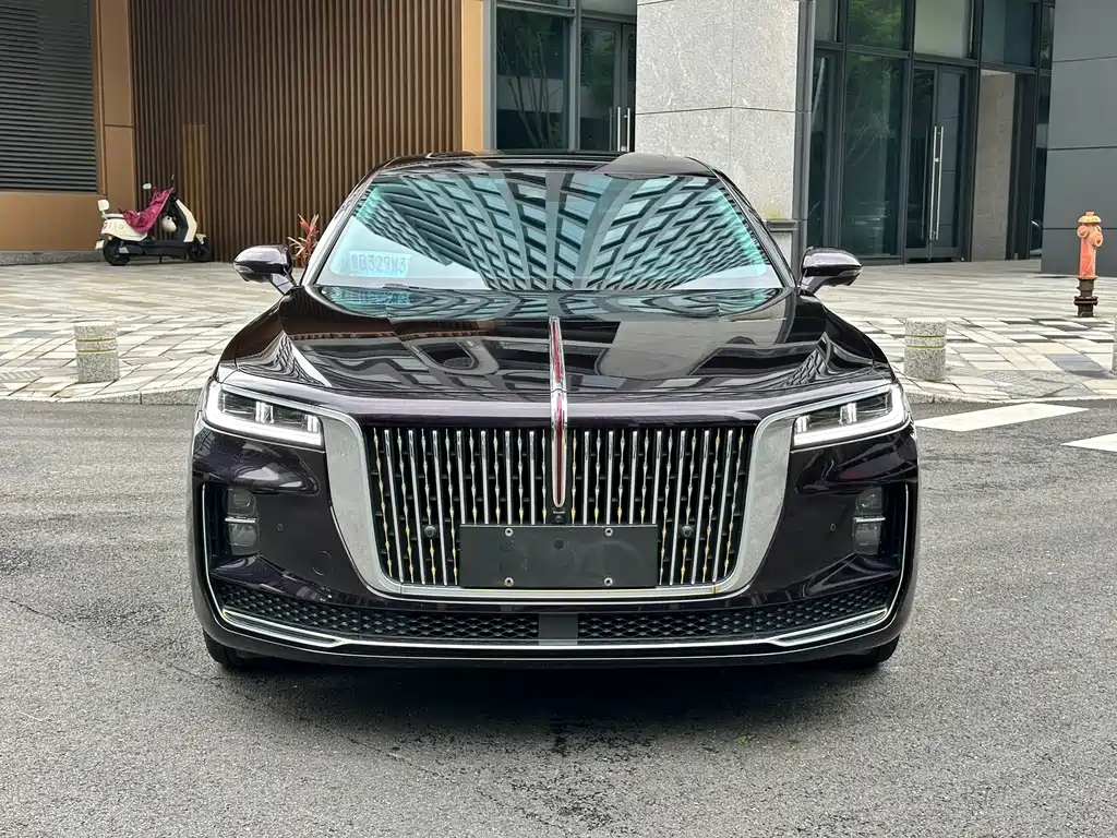 Hongqi H9 2023 — фото 2