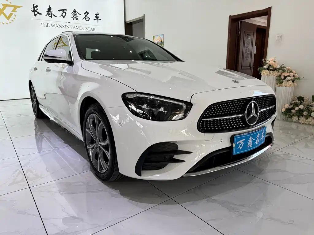 Mercedes-Benz E-Class 2023 — фото 3
