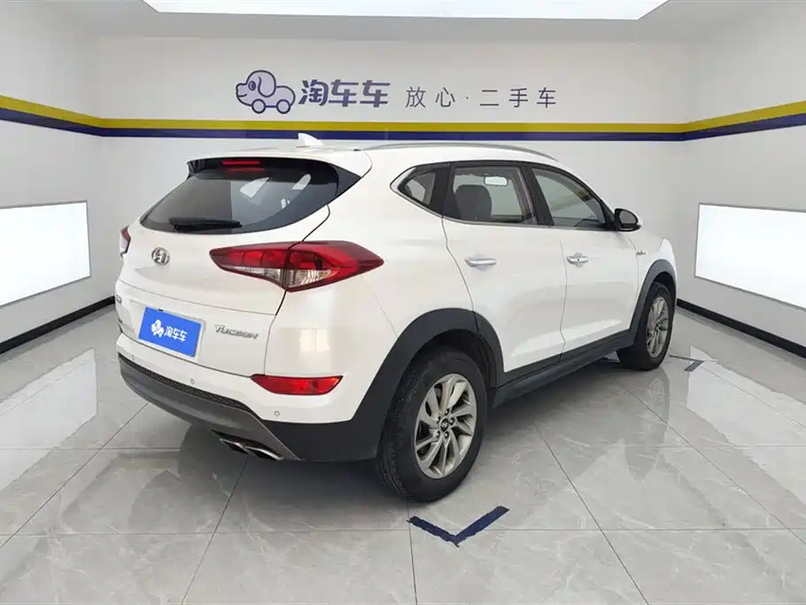 Hyundai Tucson 2016 — фото 3
