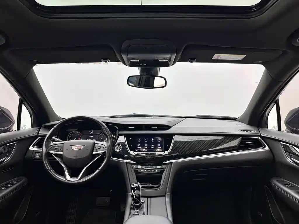 Cadillac XT6 2021 — фото 6