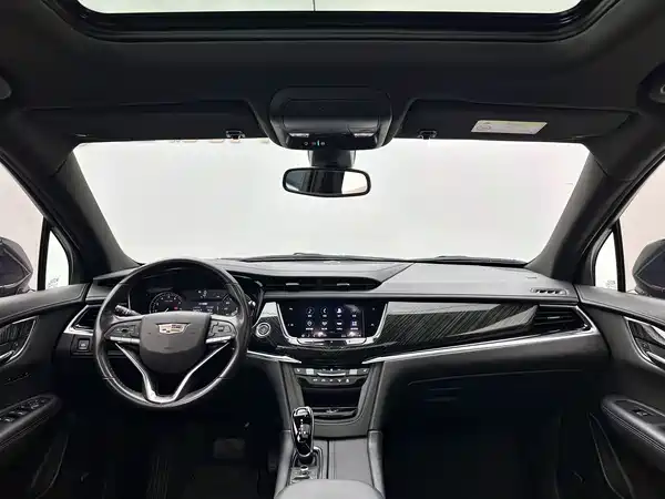 Cadillac XT6 2021