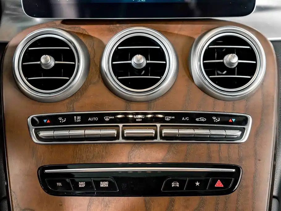 Mercedes-Benz GLC 2022 — фото 12