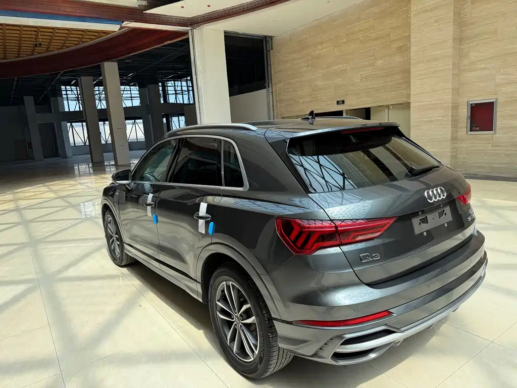 Audi Q3 2023