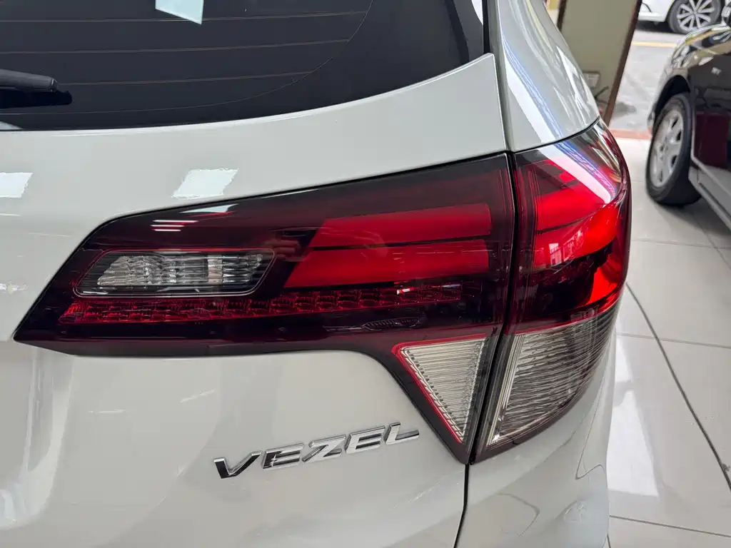 Honda Vezel 2021 — фото 14