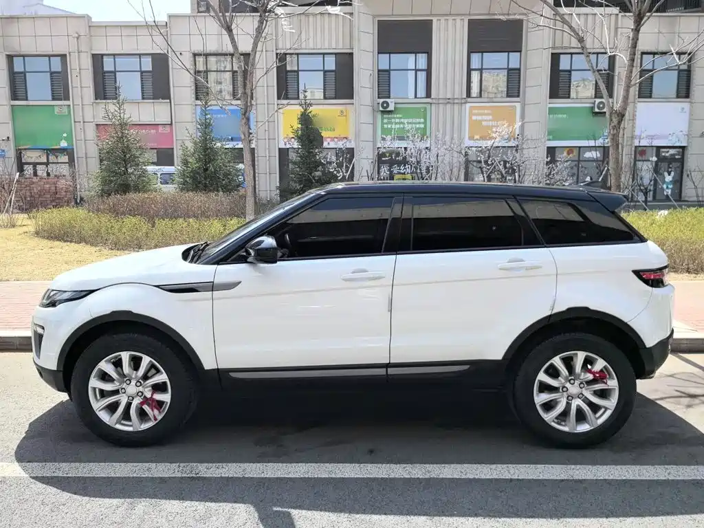 Land Rover Evoque 2017 — фото 9