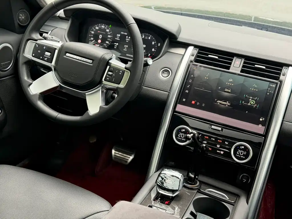 Land Rover Discovery 2022 — фото 12