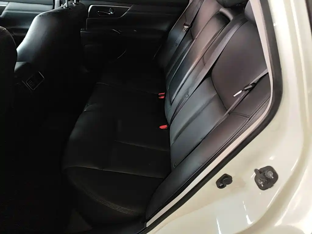 Nissan Teana 2014 — фото 13