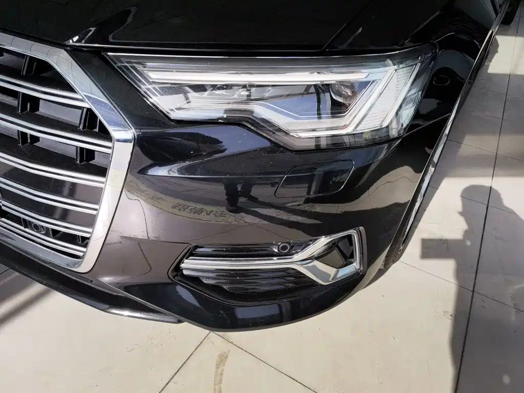 Audi A6L 2023 — фото 19