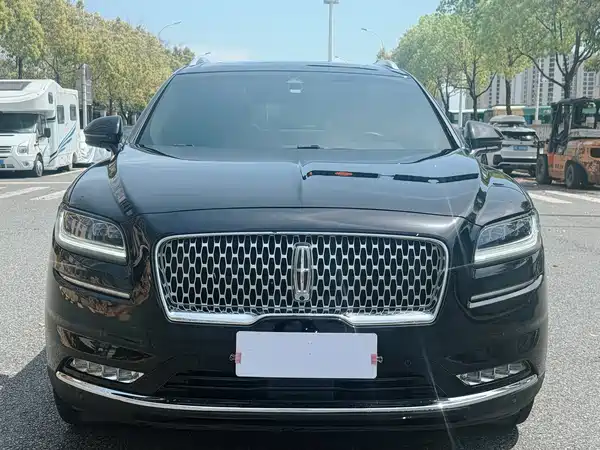 Lincoln Nautilus 2022