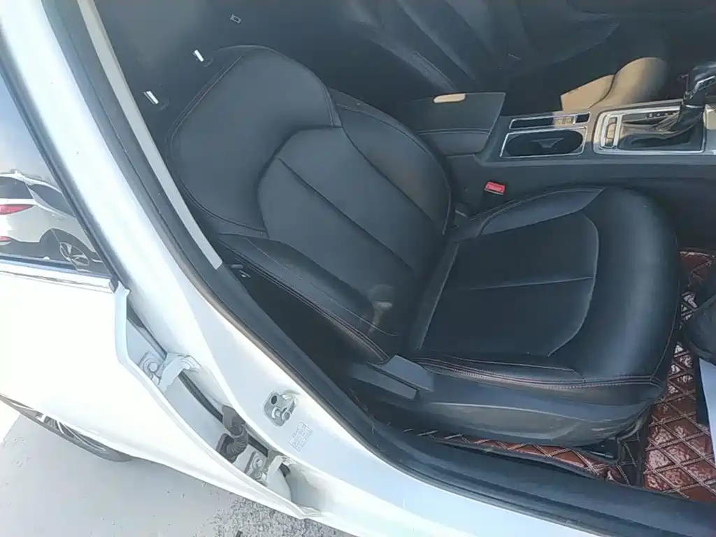 Roewe i6 Classic 2019 — фото 20