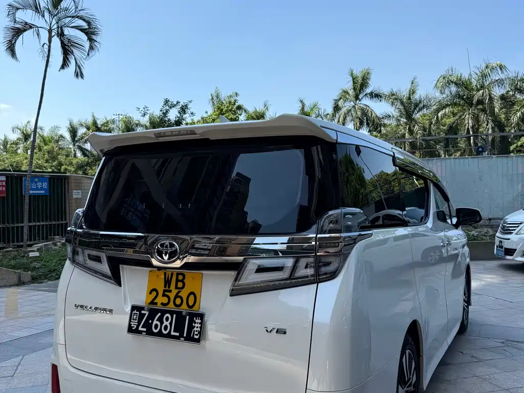 Toyota Vellfire 2019 — фото 3