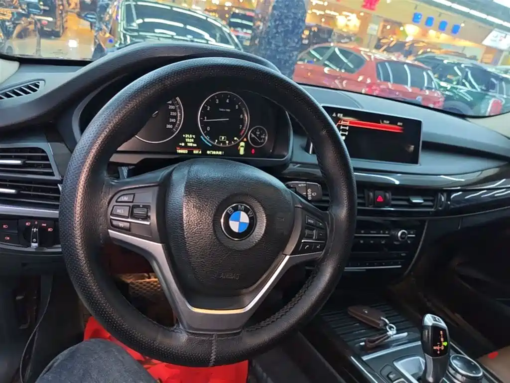 BMW X5 2015 — фото 10