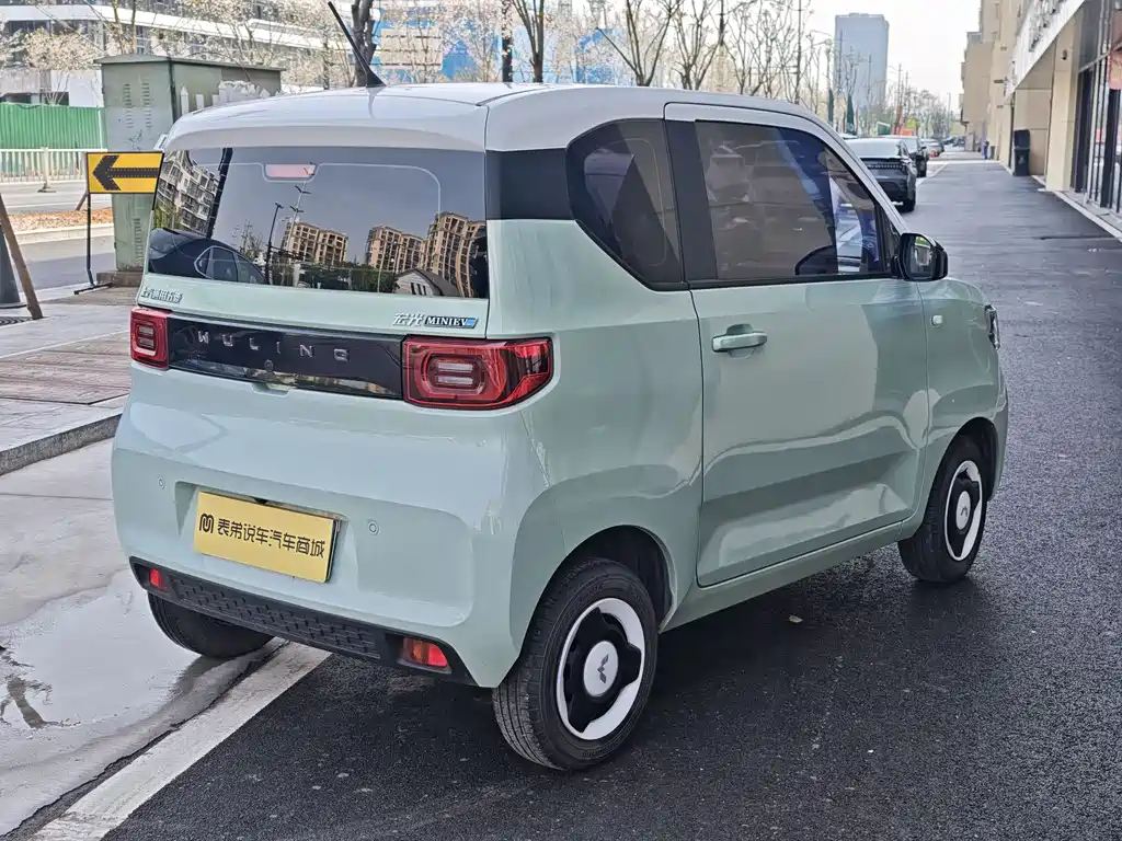Wuling MINIEV 2022 — фото 5