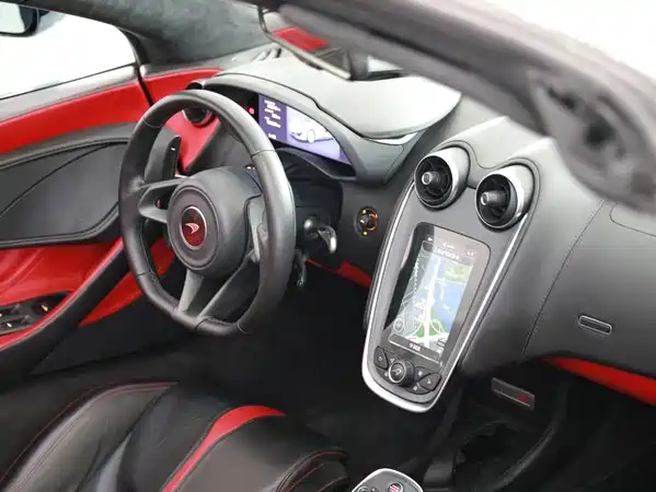 McLaren 570 2018