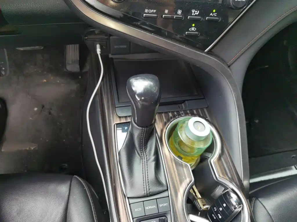 Toyota Camry 2019