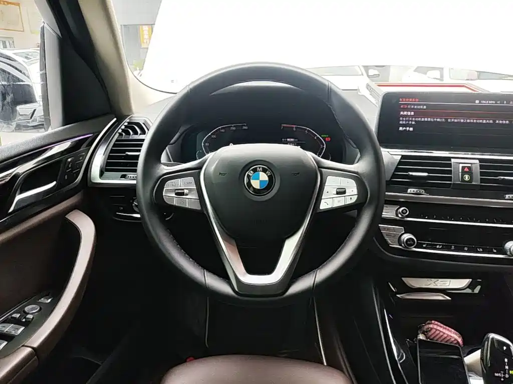 BMW X3 2021 — фото 11