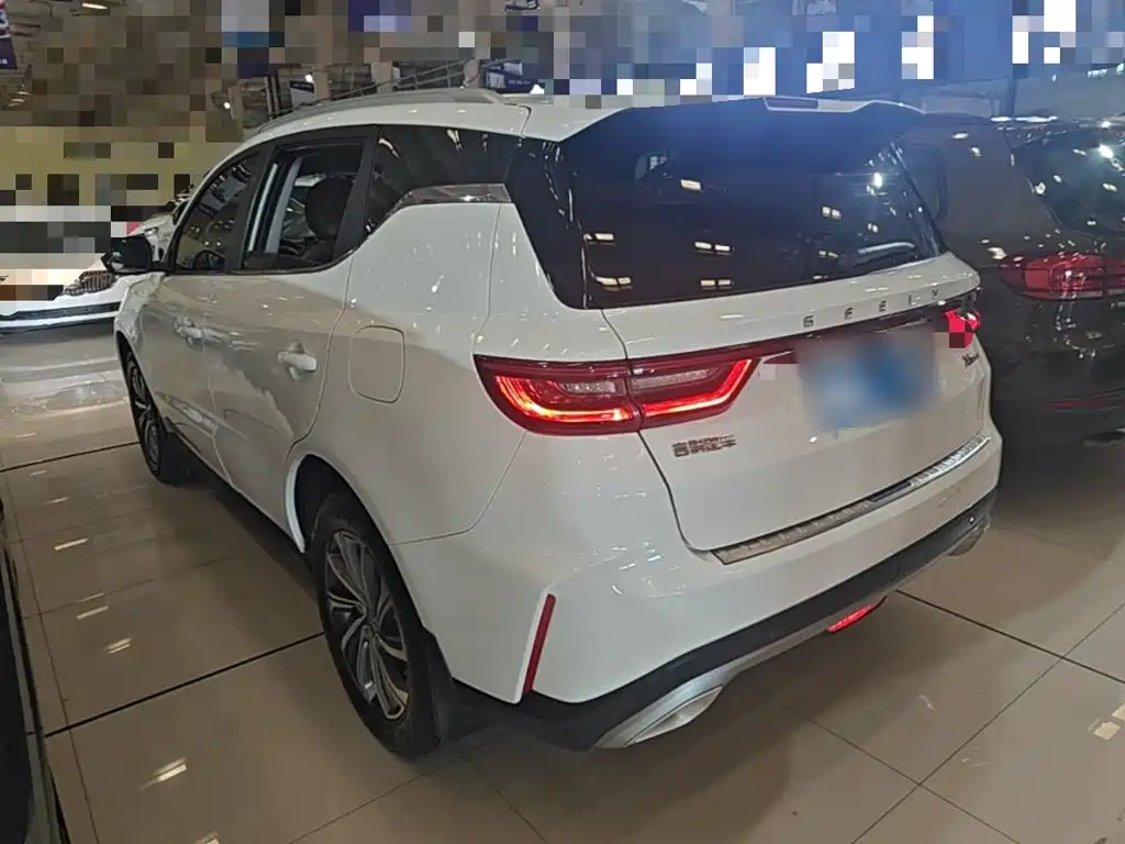 Geely Vision X6 2022
